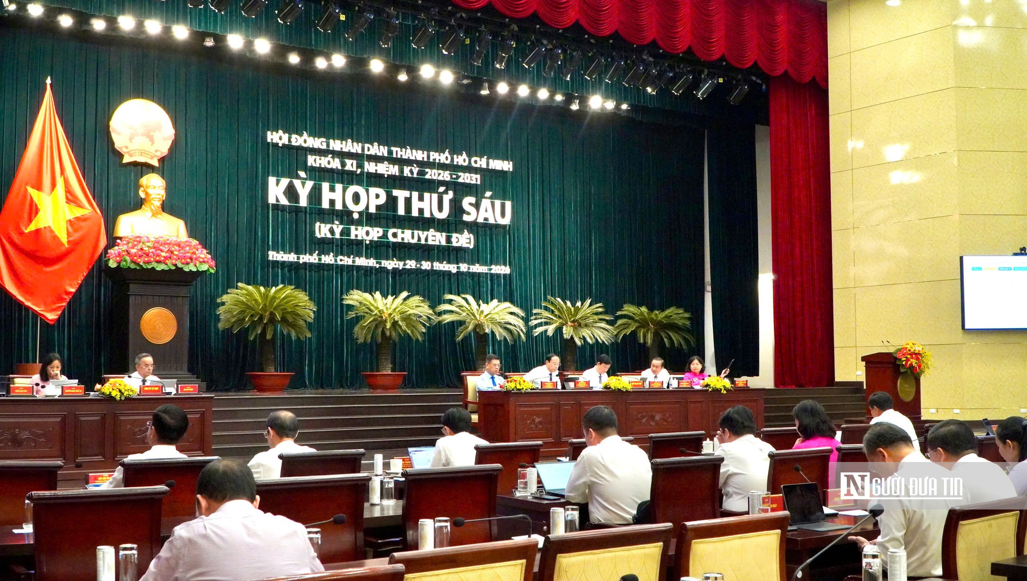 Chủ tịch Tp.HCM: Không chạy theo số lượng nghị quyết, phải quản trị bằng kết quả thực chất - Ảnh 2.