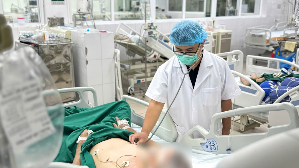 VNVC ra mắt vắc xin cúm chuyên biệt, nhiều người cao tuổi vui mừng vì có thêm lựa chọn phòng cúm hiệu quả hơn - Ảnh 4.