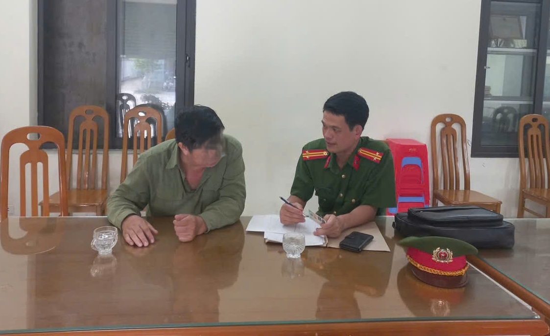 Giả danh Phó Viện trưởng VKS rồi yêu cầu chuyển tiền để phục vụ điều tra- Ảnh 1.