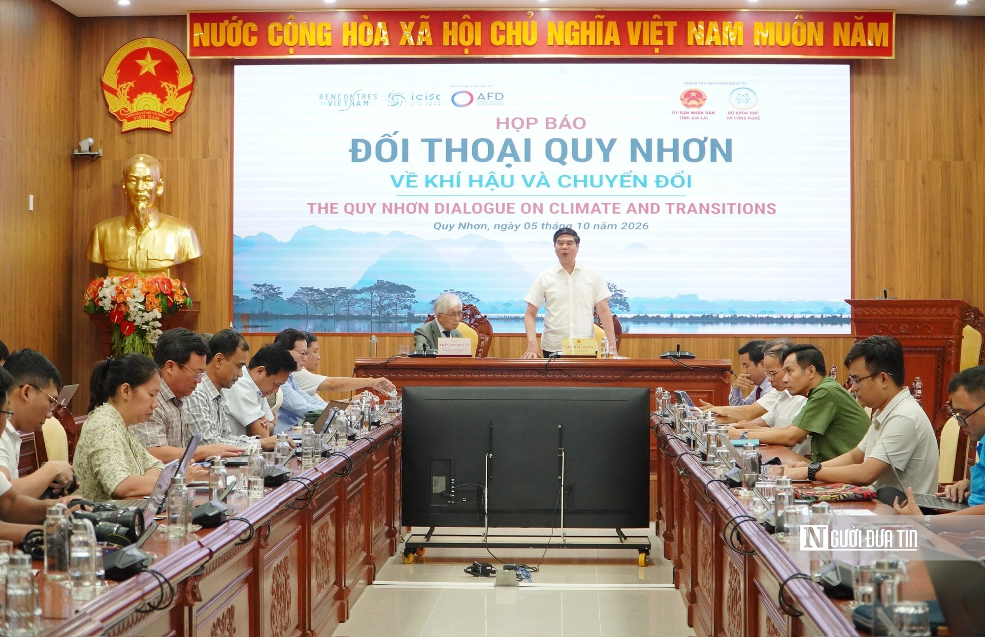 Đối thoại Quy Nhơn: Nơi gặp gỡ của những tiếng nói về khí hậu- Ảnh 1.