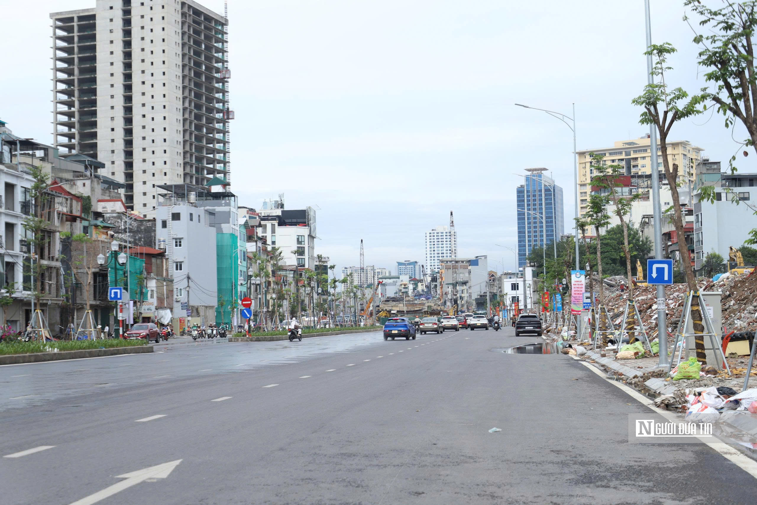 Hà Nội bắt đầu xén dải phân cách, mở rộng đường Ô Chợ Dừa- Ảnh 7.