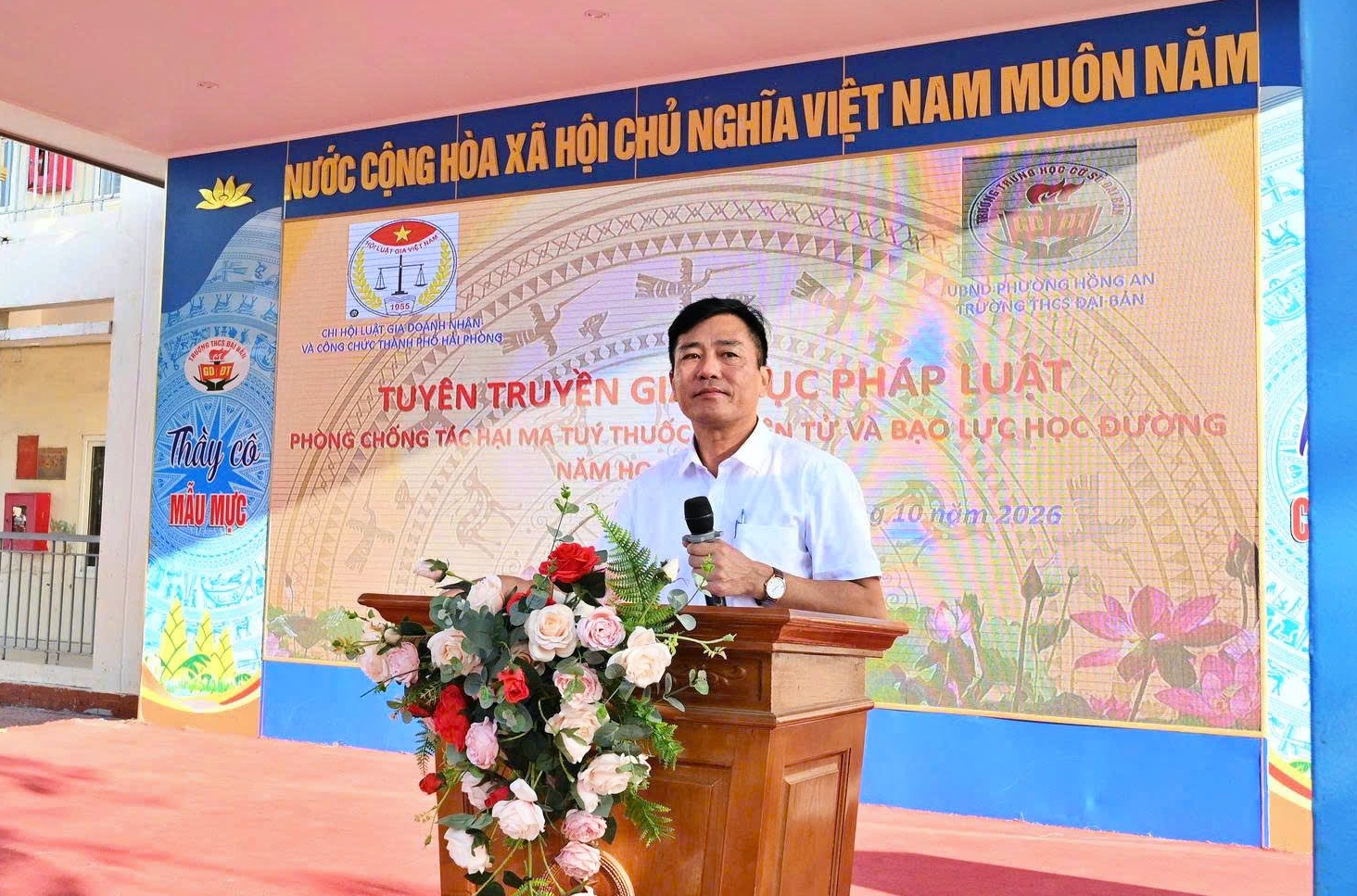 Hải Phòng: Gieo ý thức pháp luật từ những câu chuyện gần gũi với học sinh- Ảnh 4.