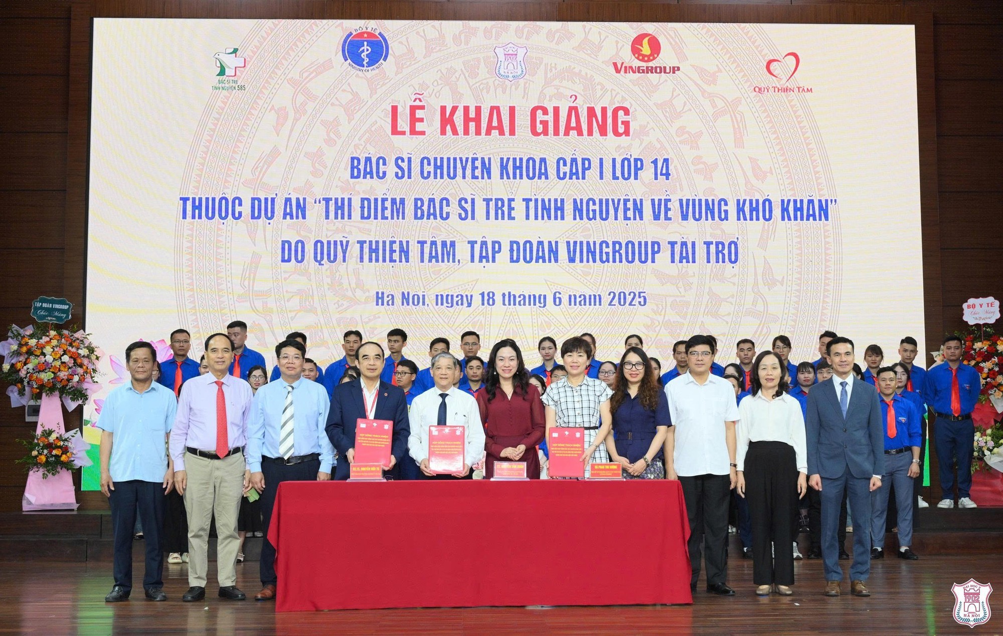 20 năm hoạt động, hơn 10 triệu người nhận hỗ trợ, hơn 46.000 tỷ đồng t&agrave;i trợ v&agrave; c&aacute;ch l&agrave;m &ldquo;lạ&rdquo; của quỹ từ thiện &ldquo;k&iacute;n tiếng&rdquo; nhất Việt Nam - Ảnh 1.