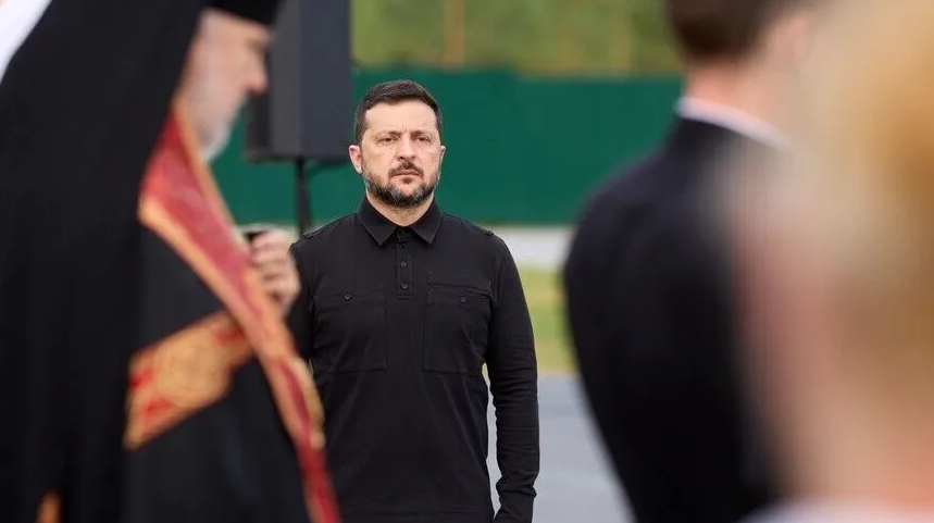 Ông Zelensky: Ukraine sẵn sàng đàm phán ở địa điểm do Mỹ đề xuất, chờ phản ứng của Nga - Ảnh 1.