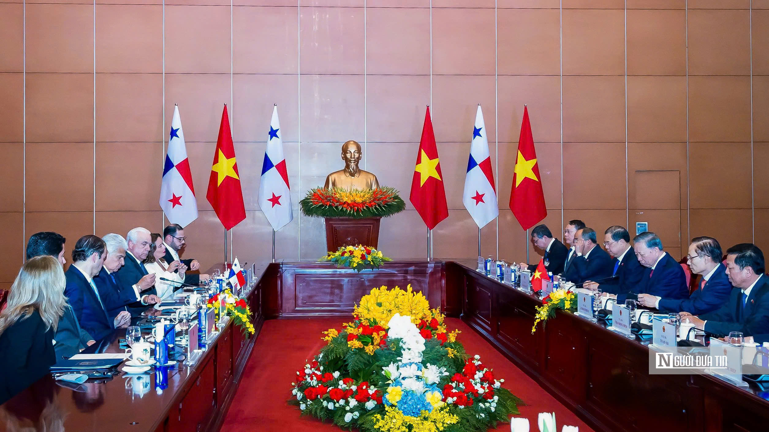 Tổng Bí thư, Chủ tịch nước Tô Lâm hội đàm Tổng thống Panama, thúc đẩy quan hệ đi vào chiều sâu - Ảnh 2.