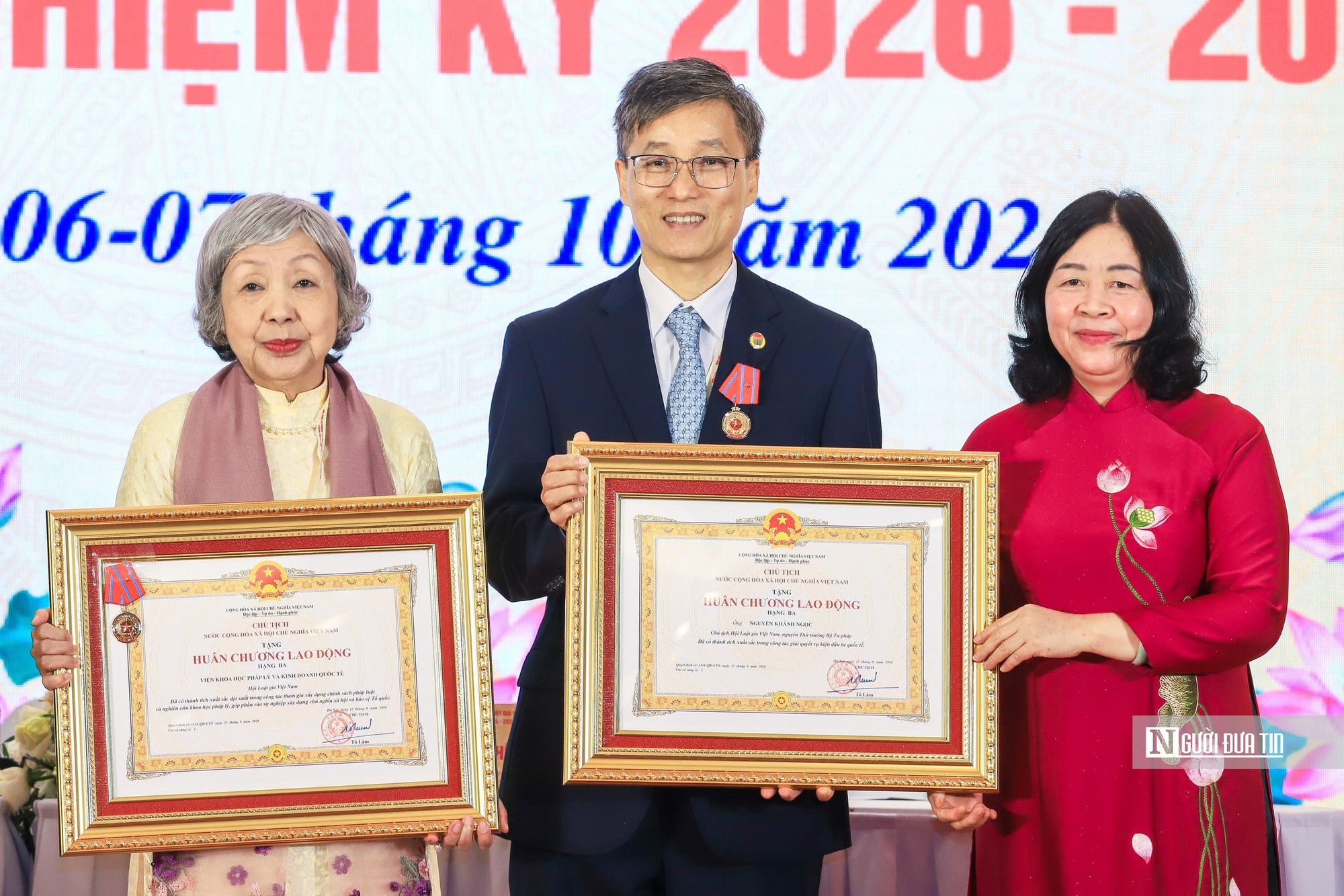 Hội Luật gia Việt Nam đón nhận nhiều Huân chương cao quý tại Đại hội đại biểu toàn quốc lần thứ XV - Ảnh 1.