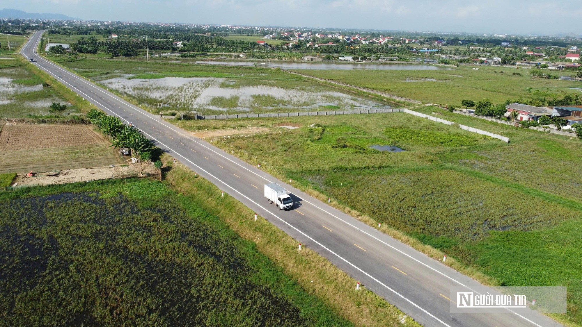 Tuyến đường ven biển gần 24 km ở Thanh Hóa đã liền mạch - Ảnh 1.