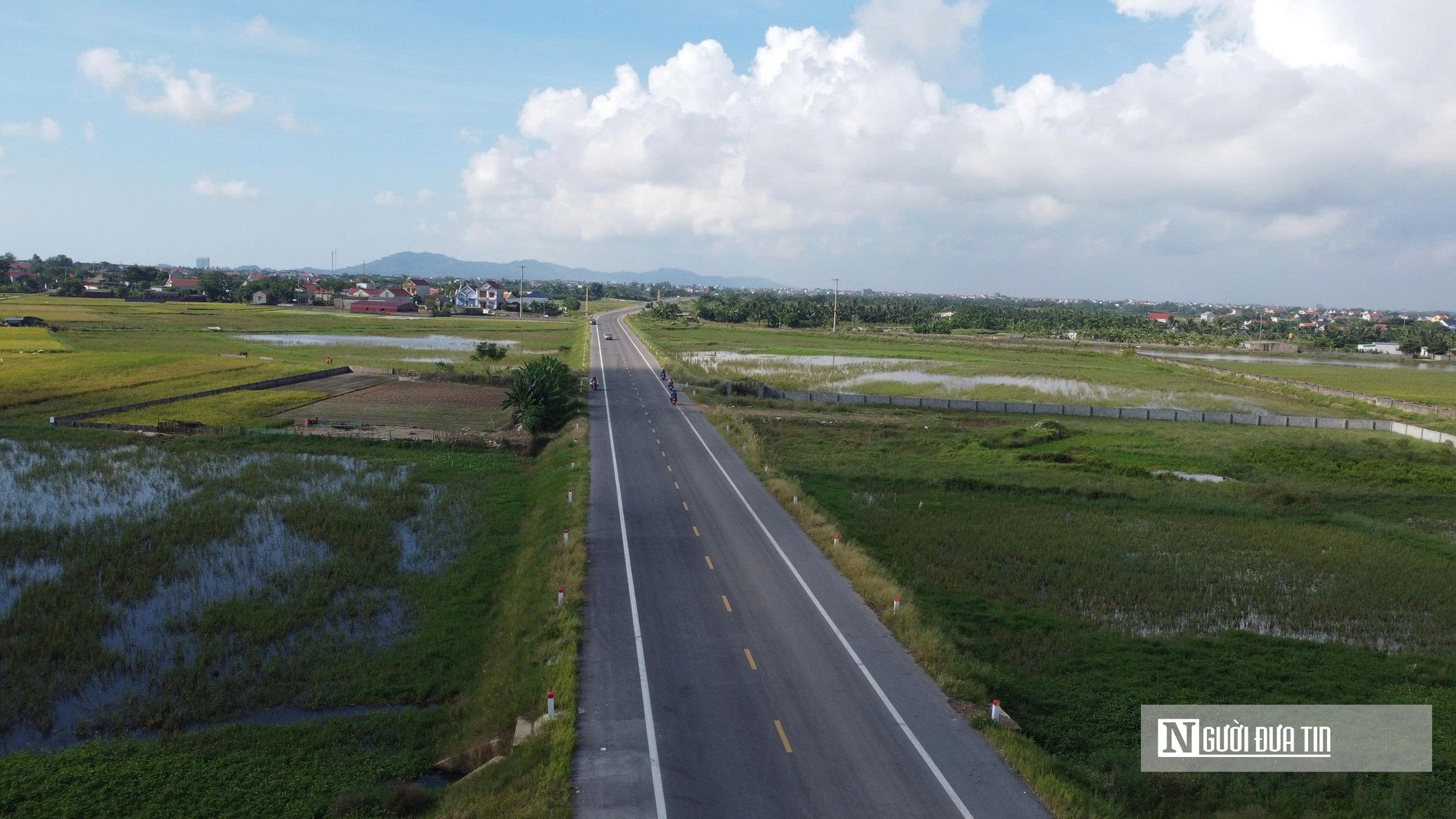 Tuyến đường ven biển gần 24 km ở Thanh Hóa đã liền mạch - Ảnh 7.