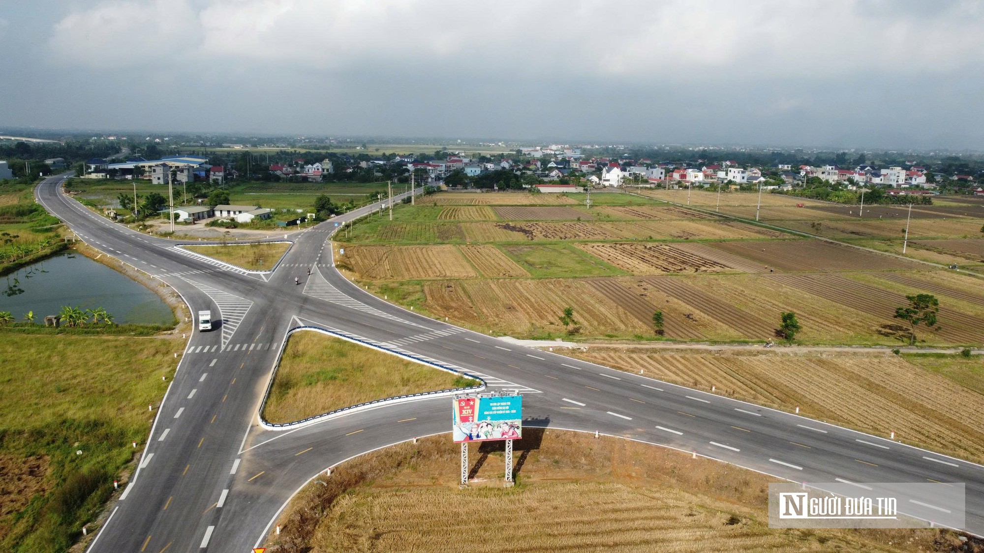 Tuyến đường ven biển gần 24 km ở Thanh Hóa đã liền mạch - Ảnh 13.