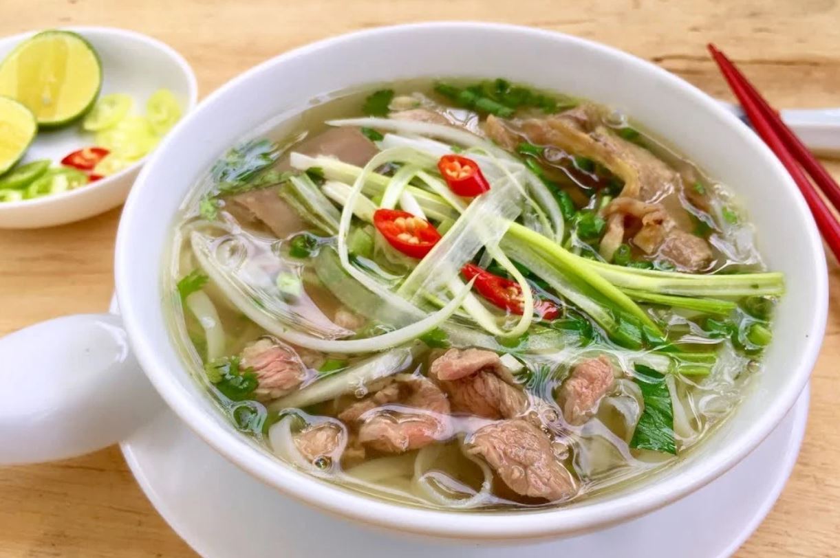 5 đặc sản không thể bỏ qua trong ngày Hà Nội chuyển mùa - Ảnh 1.