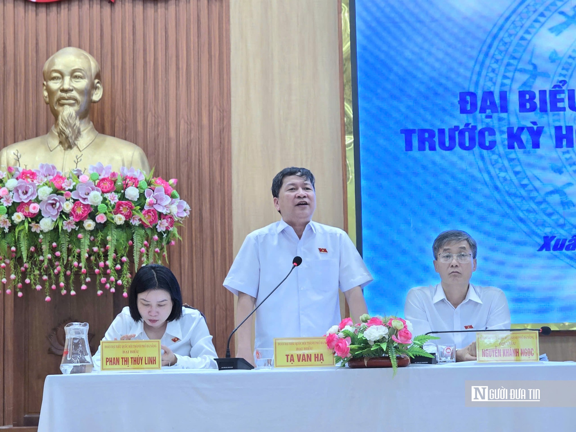 ĐBQH Nguyễn Khánh Ngọc: Đẩy mạnh số hóa, chia sẻ dữ liệu để giảm giấy tờ cho người dân- Ảnh 3.