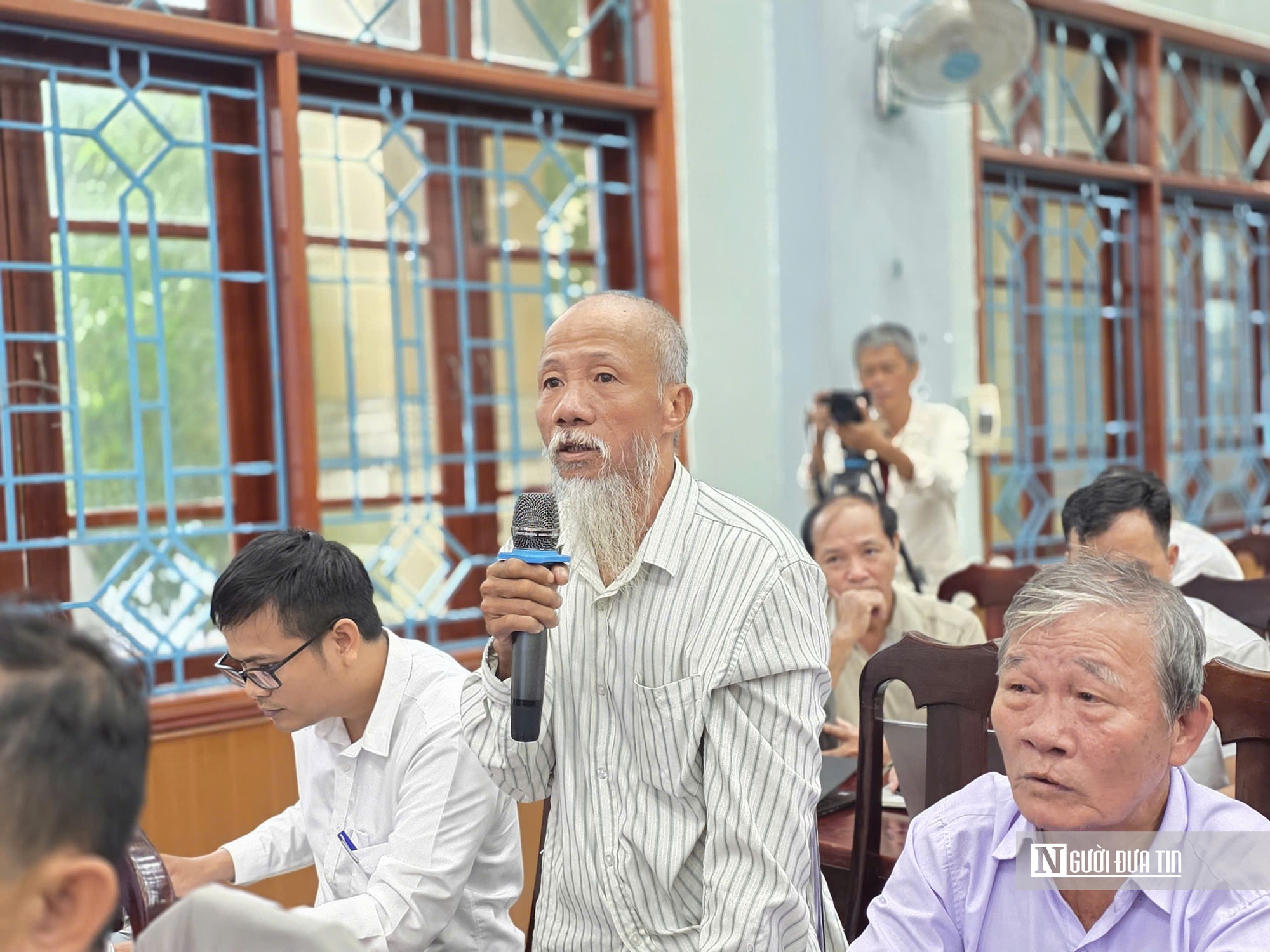 ĐBQH Nguyễn Khánh Ngọc: Đẩy mạnh số hóa, chia sẻ dữ liệu để giảm giấy tờ cho người dân- Ảnh 4.