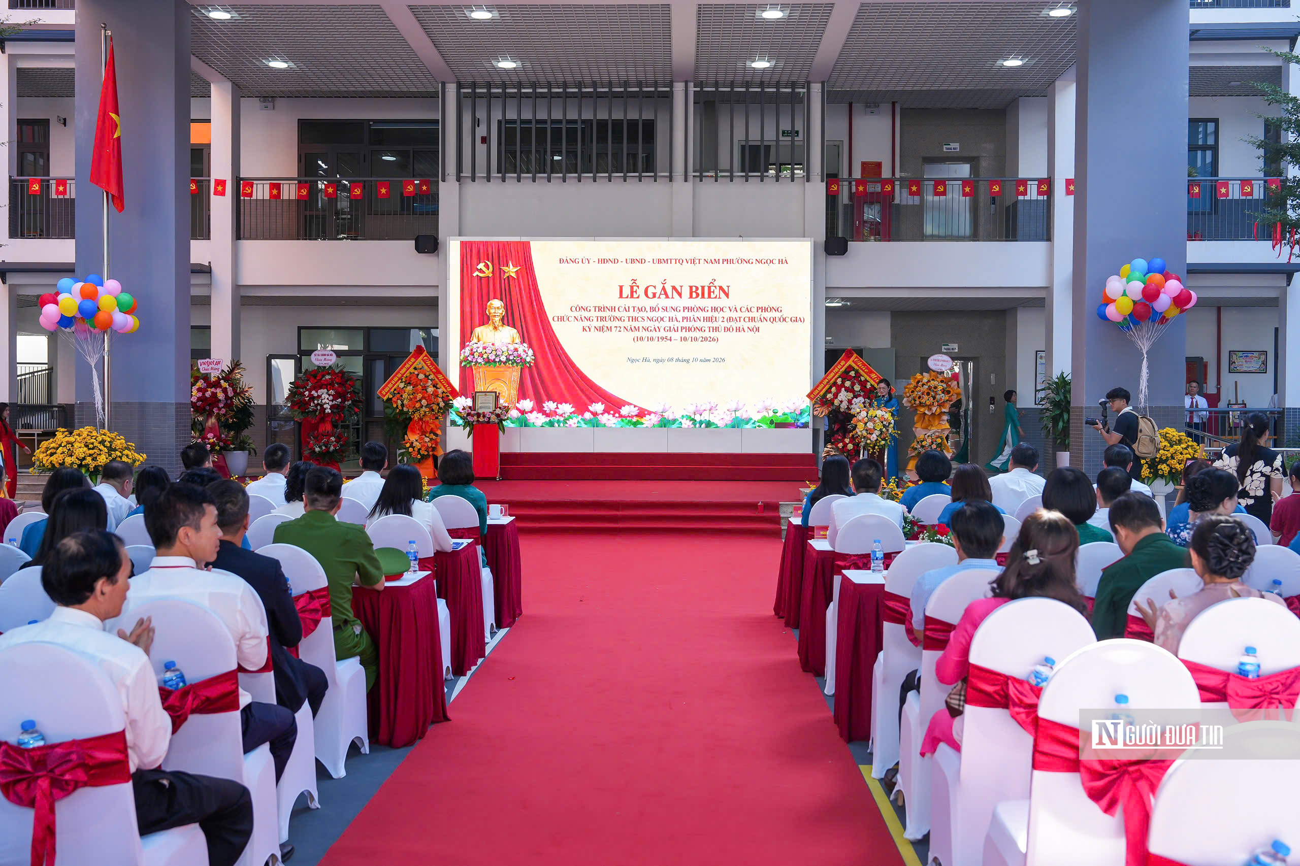 Hà Nội: Gắn biển công trình trường học chào mừng Ngày Giải phóng Thủ đô- Ảnh 1.