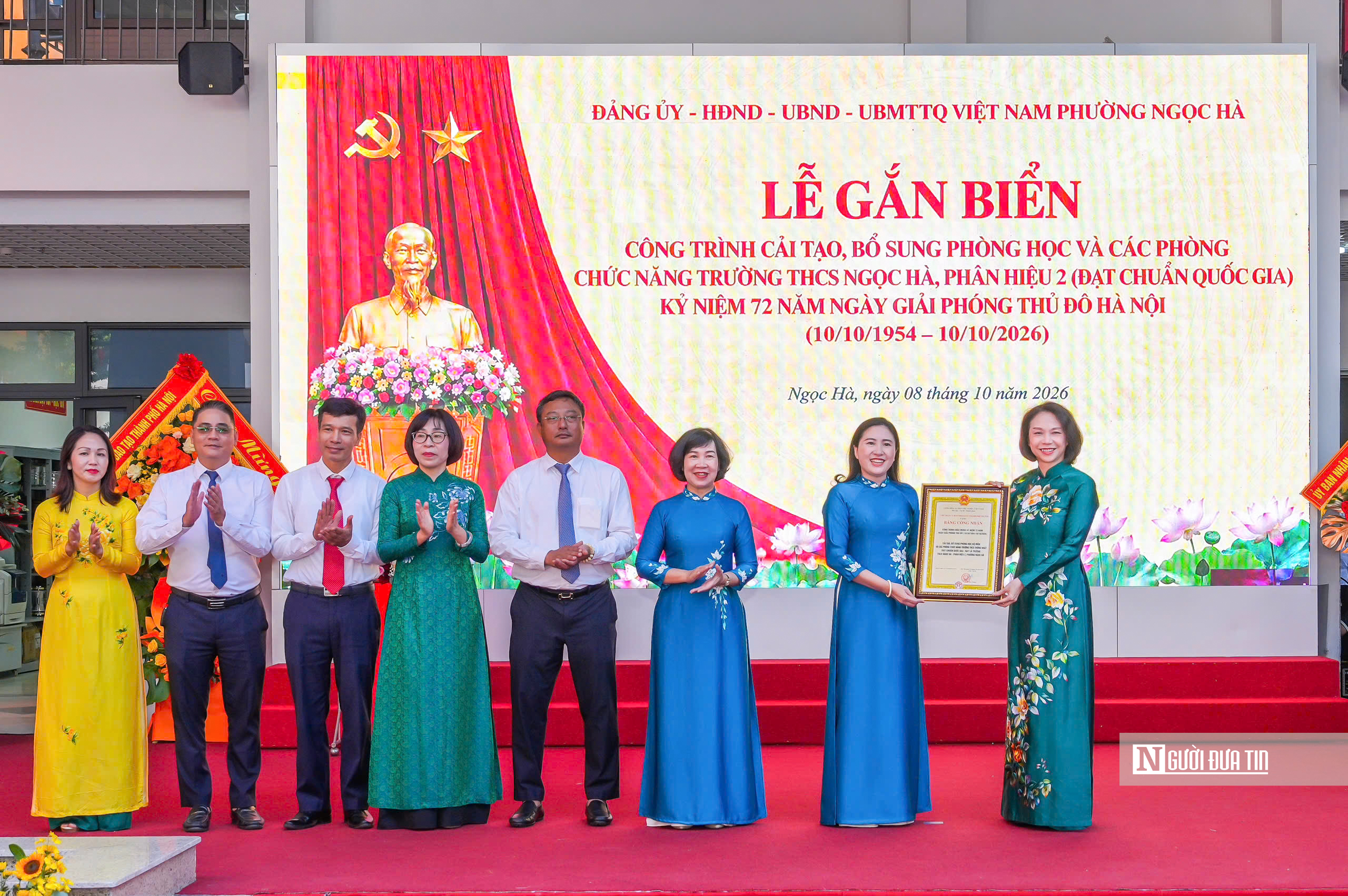 Hà Nội: Gắn biển công trình trường học chào mừng Ngày Giải phóng Thủ đô- Ảnh 2.