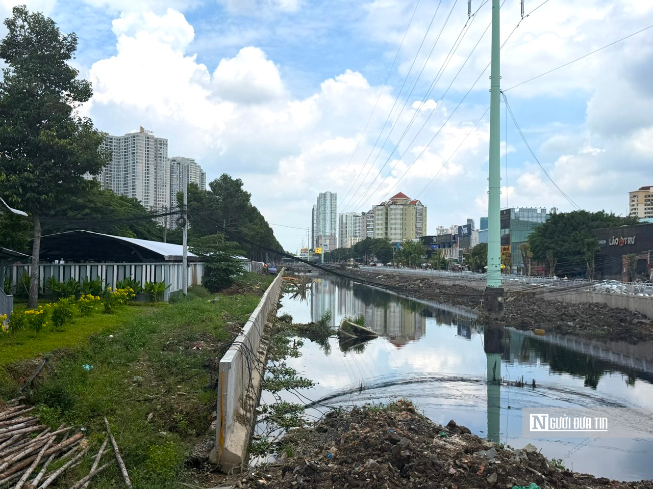 Rạch Đá Đỏ dần hồi sinh, kỳ vọng giải bài toán môi trường và thoát nước của Tp.HCM- Ảnh 2.