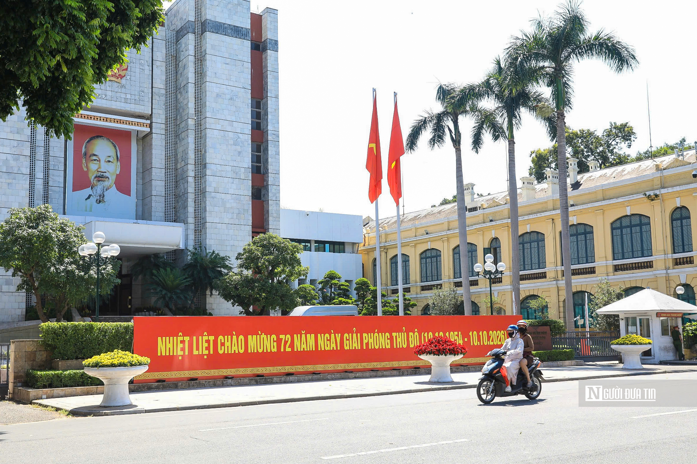 Hà Nội trang hoàng chào mừng 72 năm Ngày Giải phóng Thủ đô- Ảnh 4.