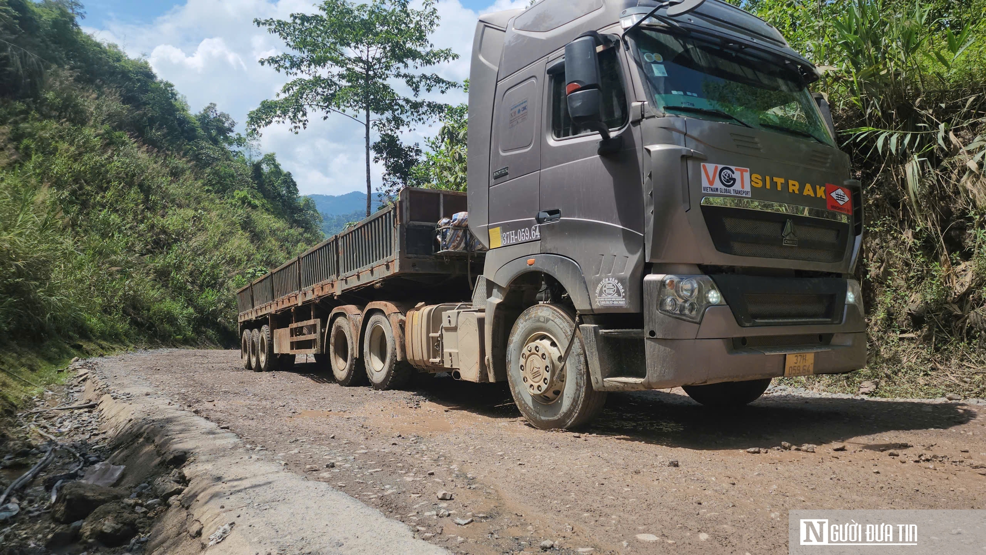 Đà Nẵng: Chạy đua sửa chữa Quốc lộ 14D, nỗ lực đảm bảo lưu thông ngày Tết- Ảnh 11.