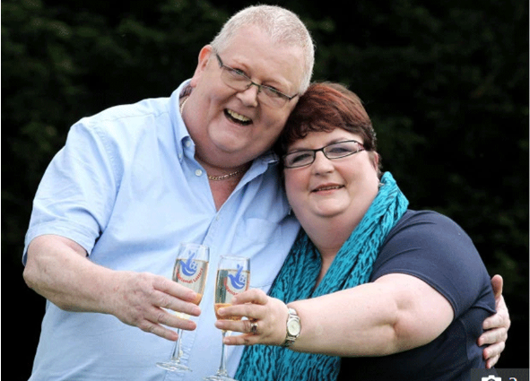 Trúng số độc đắc 4.600 tỷ đồng, vì sao cặp vợ chồng này vẫn không giữ được hạnh phúc?- Ảnh 1.