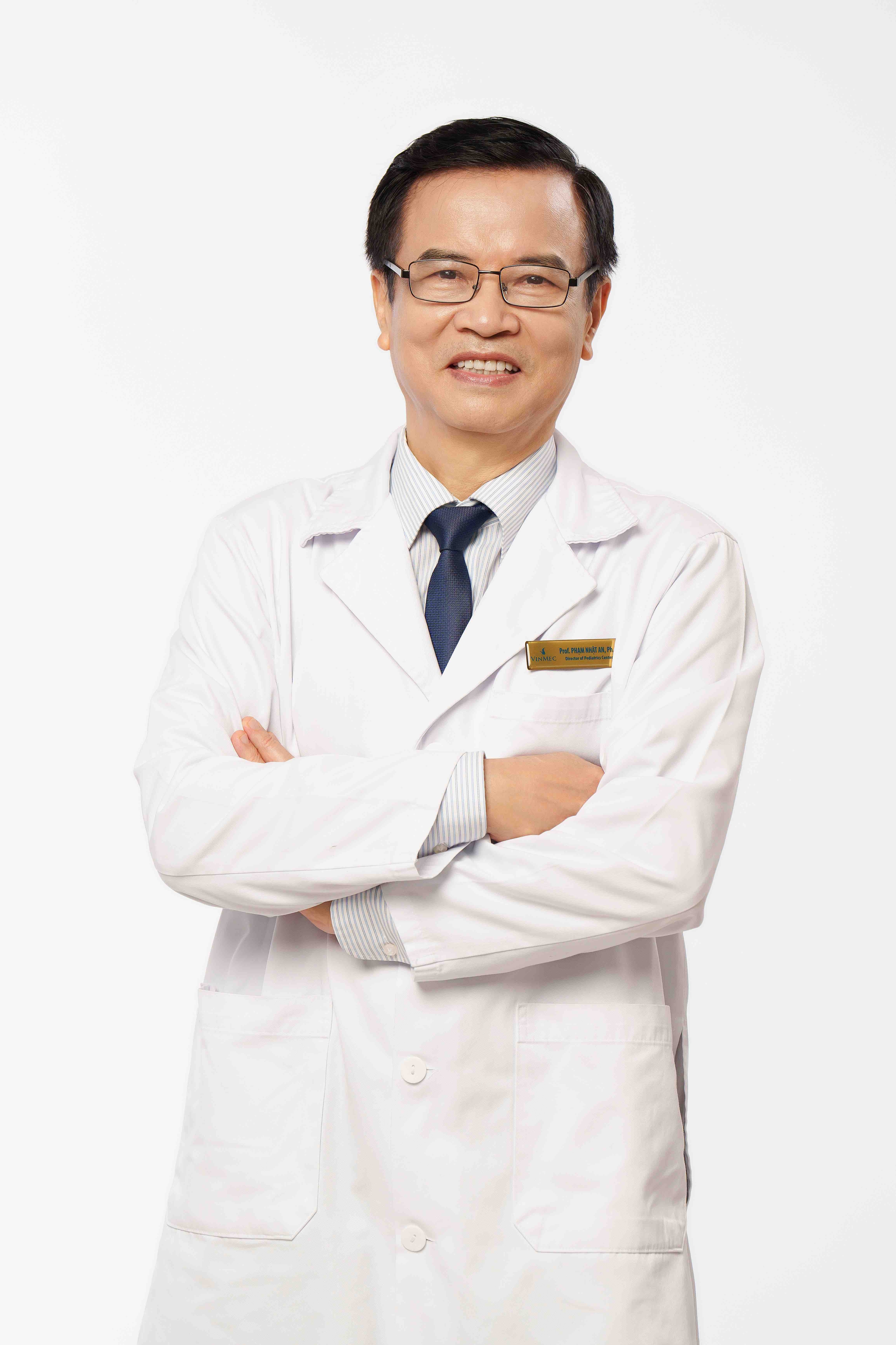 GS.TS.BS Phạm Nhật An: Chuyên gia Nhi khoa đầu ngành và triết lý “chăm sóc trẻ không chỉ là chữa bệnh” - Ảnh 1.