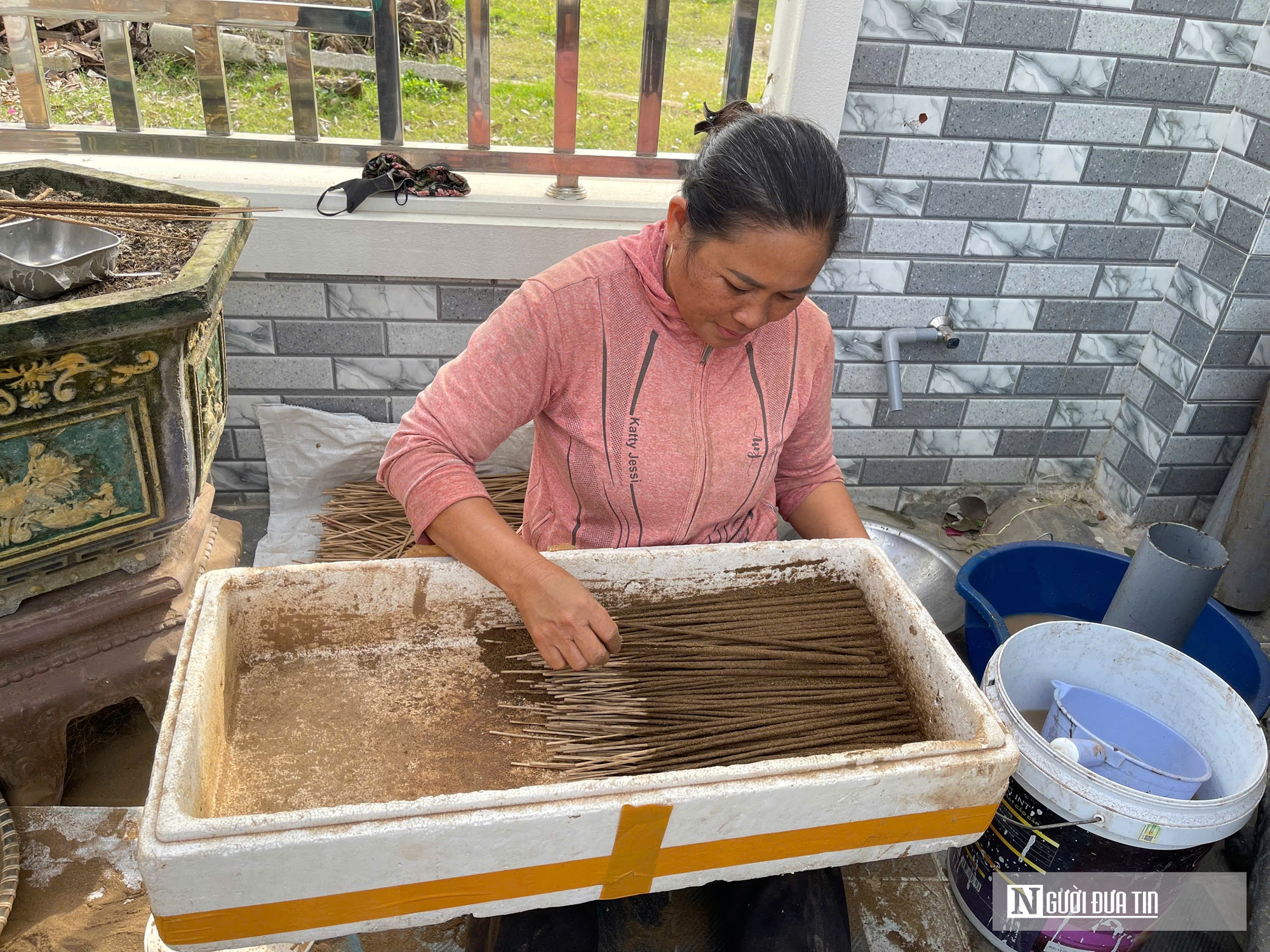 Bí quyết làng hương hàng trăm năm tuổi, cứ Tết đến làm “không kịp tay”- Ảnh 4.
