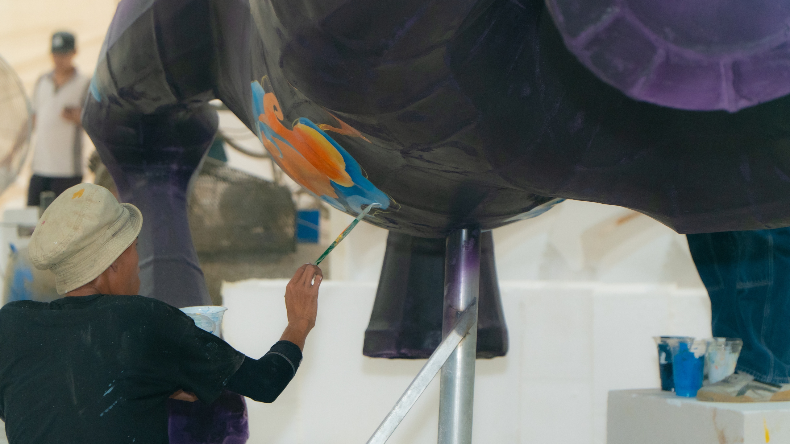 Gấp rút hoàn thành tiến độ đường hoa Nguyễn Huệ 2026- Ảnh 13.