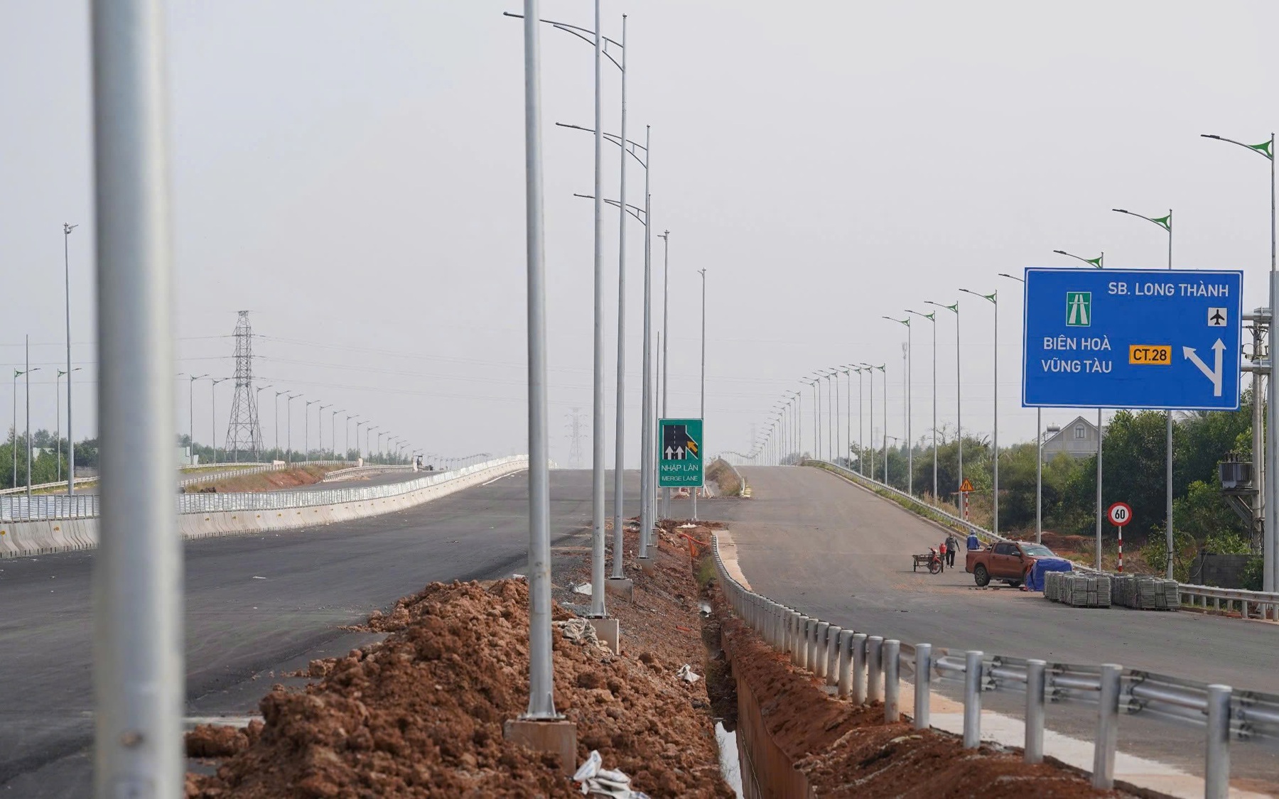 Đưa v&agrave;o khai th&aacute;c th&ecirc;m 180km cao tốc từ Đắk Lắk tới Quảng Ng&atilde;i- Ảnh 4.