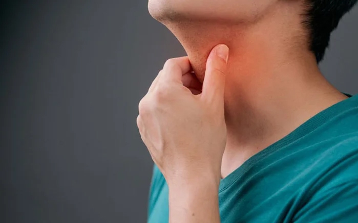 Ung thư vòm họng: Dấu hiệu cảnh báo sớm và tầm quan trọng của chẩn đoán kịp thời