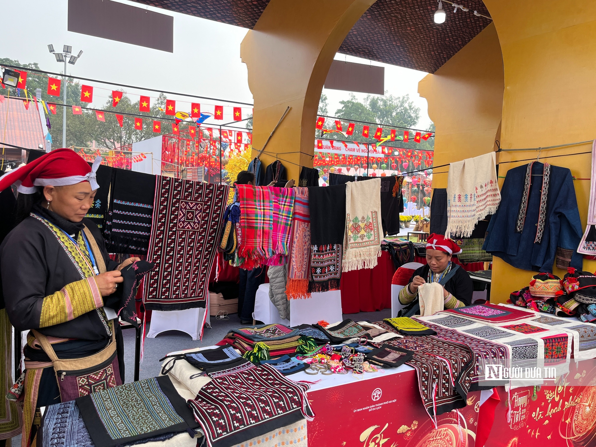 “Tết 3 miền” giữa lòng Hoàng thành: Đi một vòng chạm trọn hồn xuân Việt- Ảnh 10.