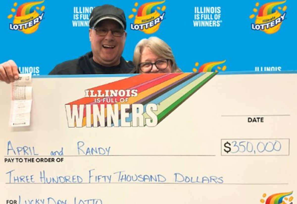 Đưa vợ đi khám, đôi bạn thân trúng 9 tỷ sổ số và cái kết ngỡ ngàng - Ảnh 1.