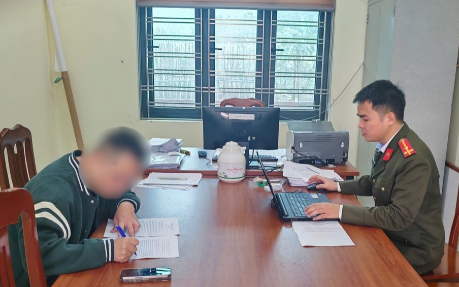 Ninh Bình xử phạt người đăng bình luận xúc phạm CSGT hy sinh trên mạng xã hội