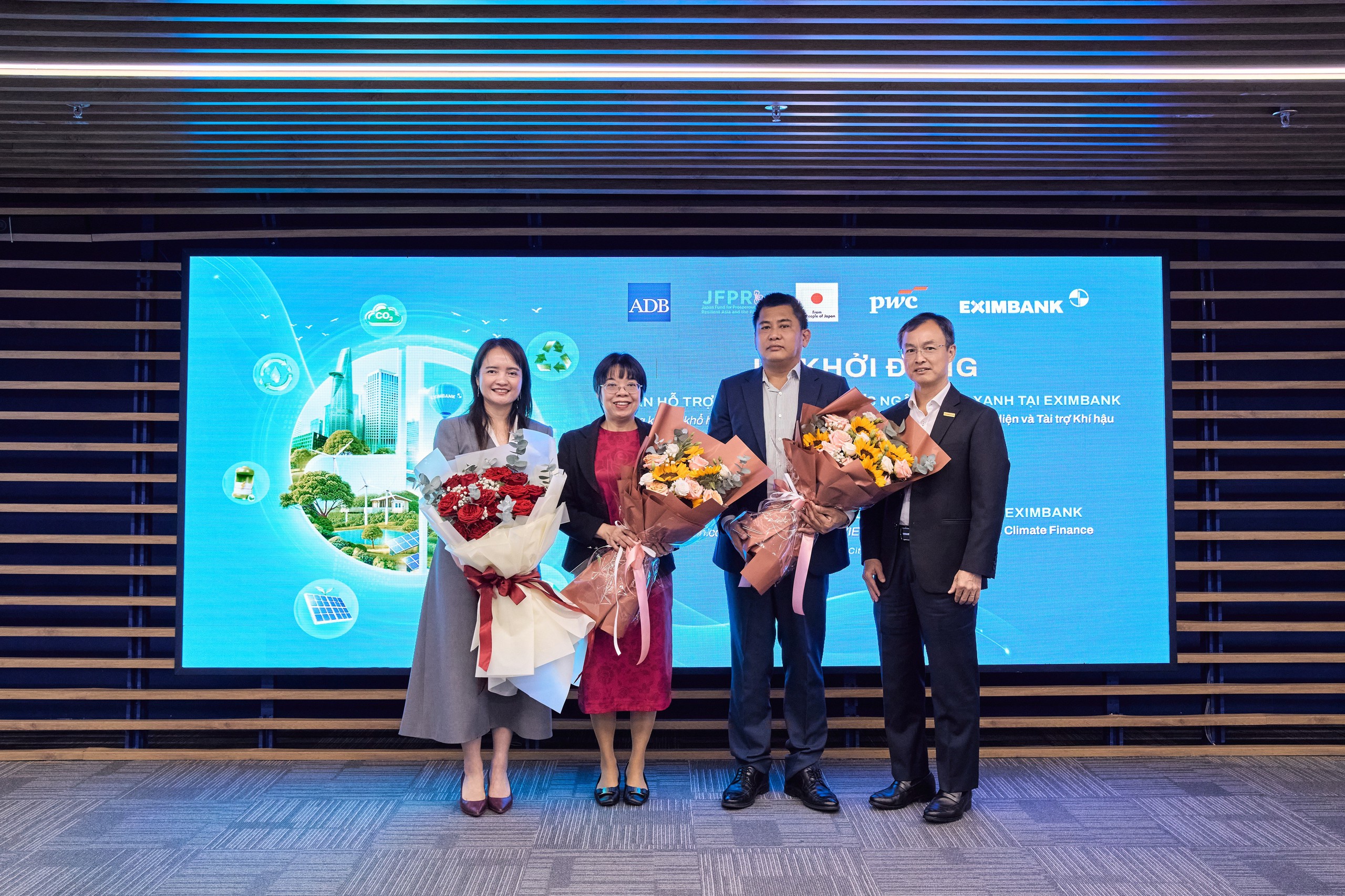Eximbank khởi động chương trình hỗ trợ nâng cao năng lực ngân hàng xanh cùng ADB và PwC Việt Nam- Ảnh 1.