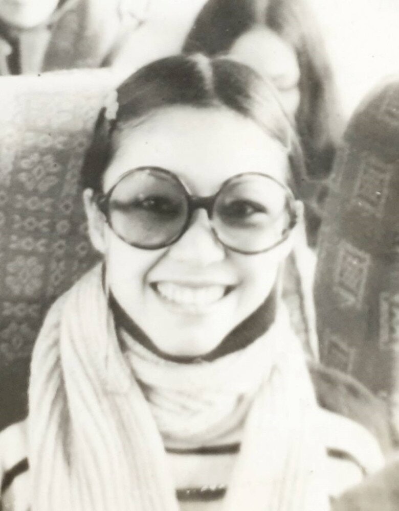 Nữ NSND là mẹ ruột của "chim công làng múa" Vbiz: U70 nhan sắc xinh đẹp, hạnh phúc viên mãn - Ảnh 2.