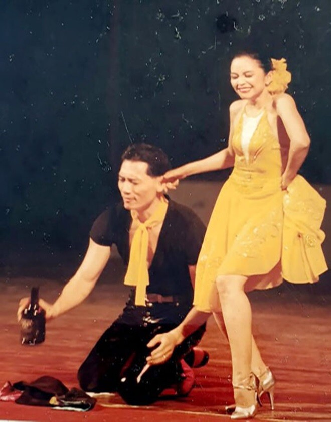 Nữ NSND là mẹ ruột của "chim công làng múa" Vbiz: U70 nhan sắc xinh đẹp, hạnh phúc viên mãn - Ảnh 6.