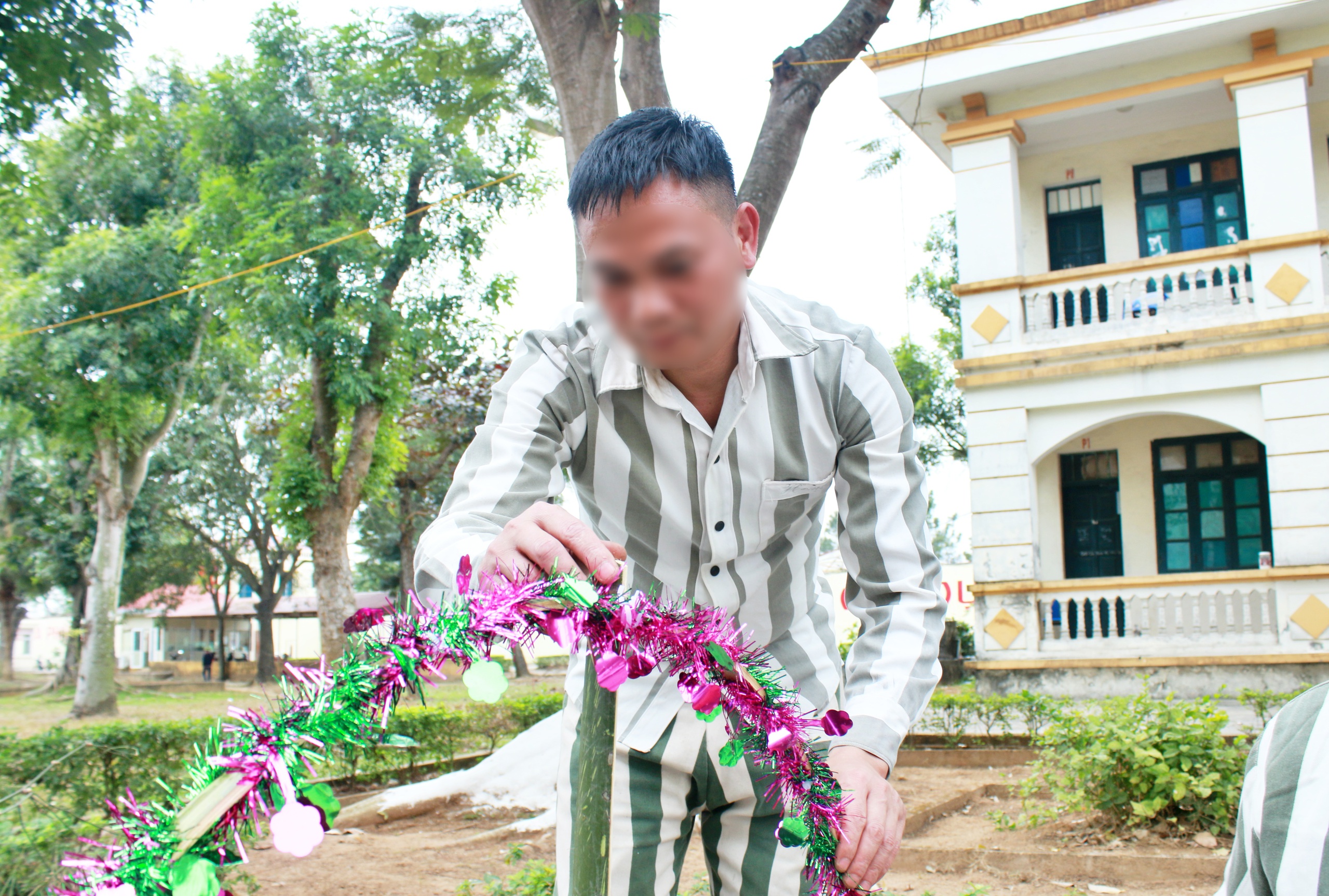 Tết sau song sắt: Điểm tựa để người lầm lỡ hướng về ngày trở lại - Ảnh 3.