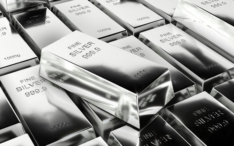 Giá Bạc Trong Nước Lao Dốc Mạnh, Thị Trường Thế Giới Cũng Sụt Giảm Sâu