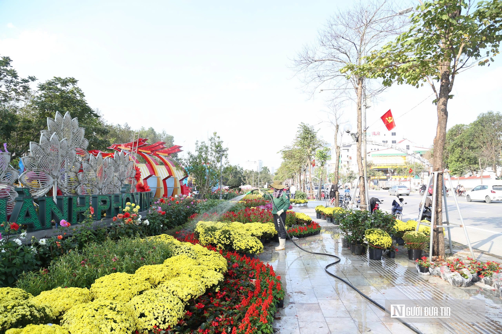 Cận cảnh linh vật ngựa v&agrave;ng độc đ&aacute;o ở Nghệ An- Ảnh 10.