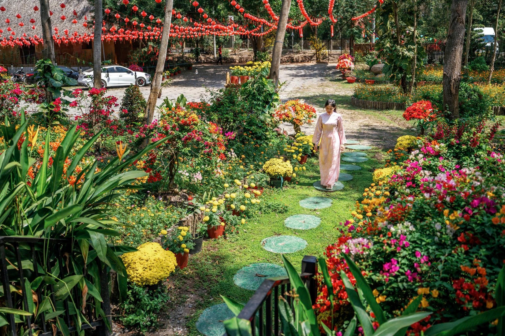 Kiến trúc “thành phố thẳng đứng” tại Điểm tham quan Khu bảo tồn Đồng Tháp Mười - Ảnh 2.