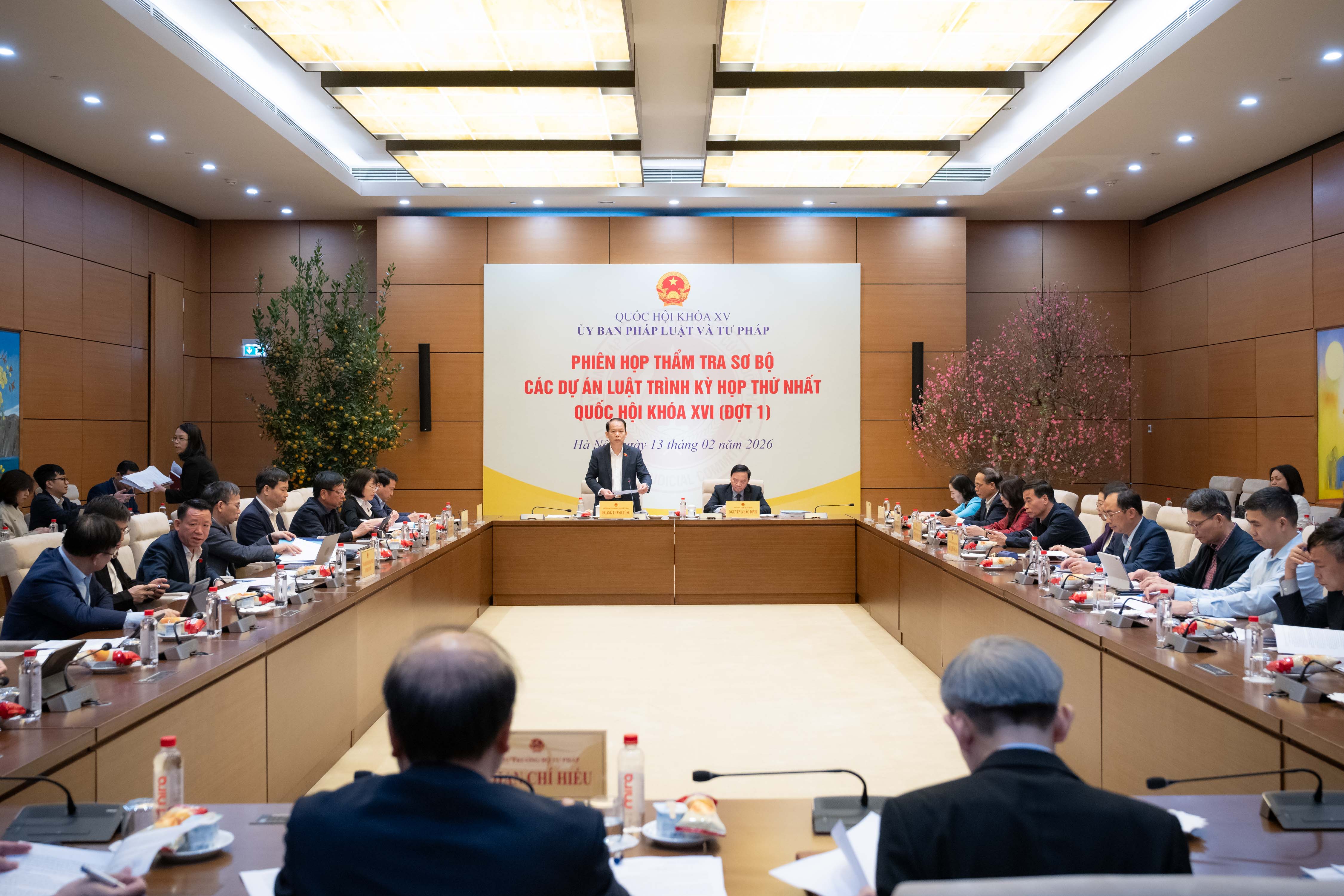 Phiên họp thẩm tra sơ bộ các dự án luật trình Kỳ họp thứ Nhất, Quốc hội khóa XVI- Ảnh 1. Phiên họp thẩm tra sơ bộ các dự án luật trình Kỳ họp thứ Nhất, Quốc hội khóa XVI- Ảnh 1.