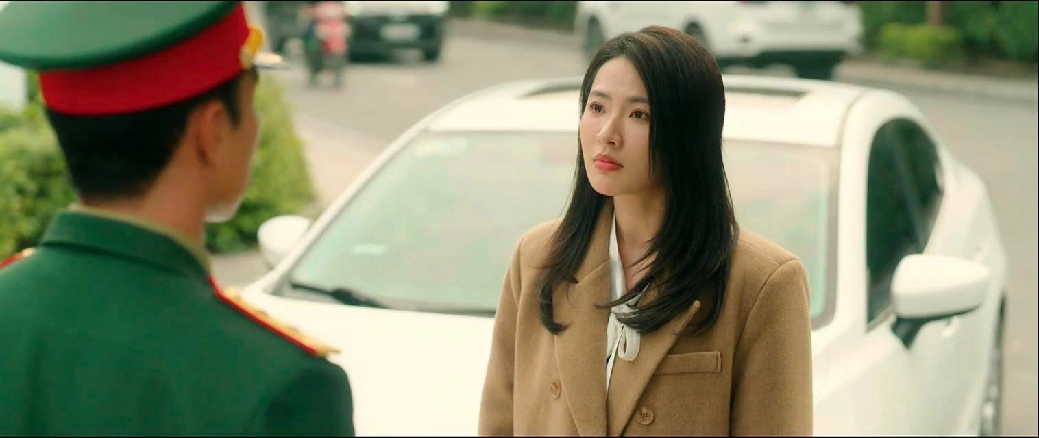 Minh Trang - Người tình màn ảnh của Steven Nguyễn gây tranh cãi - Ảnh 2.