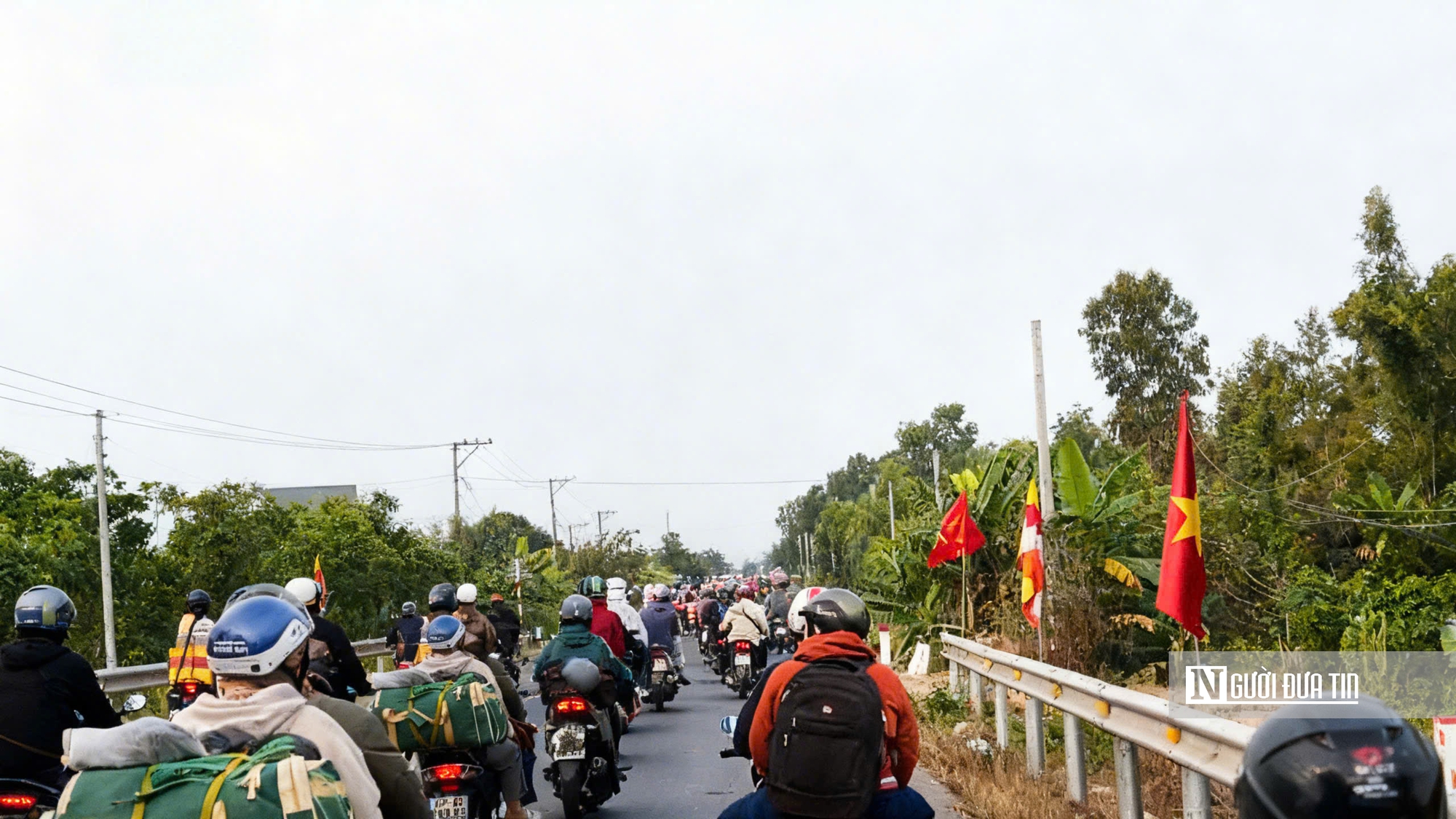 Tây Ninh: Cửa ngõ miền Tây “nóng” lên trong cuộc di cư cuối năm- Ảnh 3. Tây Ninh: Cửa ngõ miền Tây “nóng” lên trong cuộc di cư cuối năm- Ảnh 3.