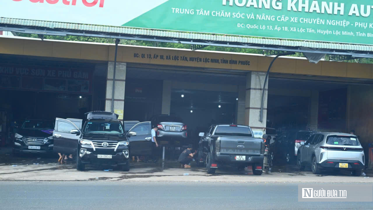 Dịch vụ rửa xe cận Tết tại Đồng Nai: Nhộn nhịp ngay từ sáng sớm- Ảnh 10.
