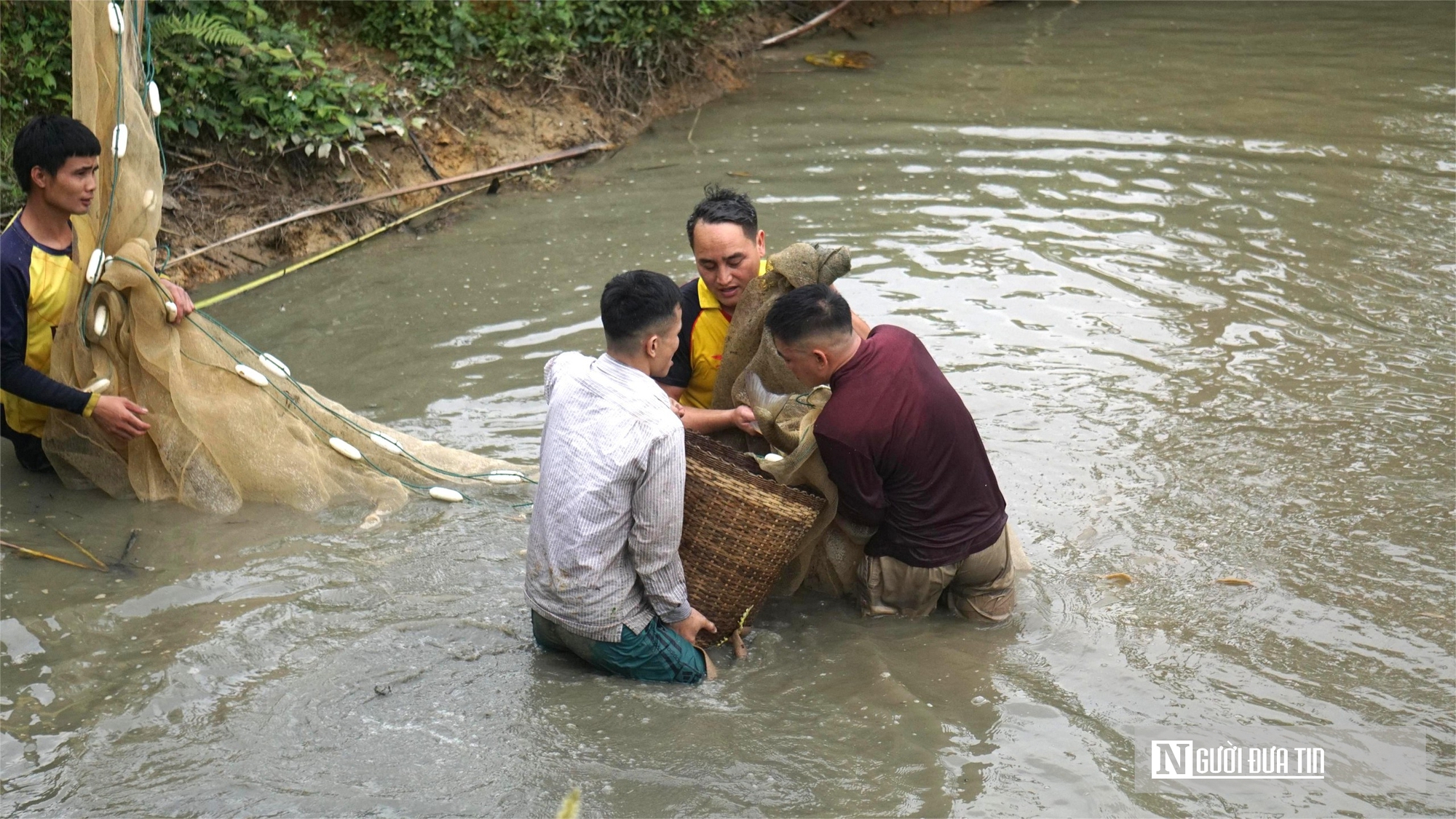 Cá nướng than – lễ vật thiêng cúng tổ tiên dịp Tết của người Thái- Ảnh 3.