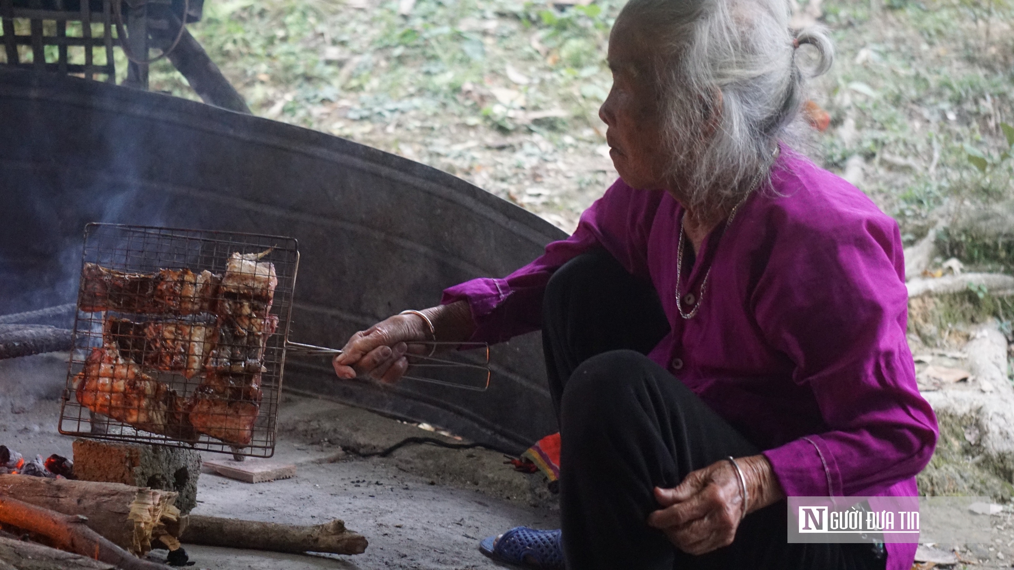 Cá nướng than – lễ vật thiêng cúng tổ tiên dịp Tết của người Thái- Ảnh 10.