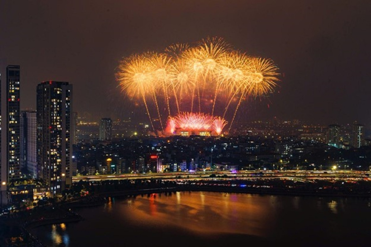 Chi tiết địa điểm bắn pháo hoa Tết Nguyên đán 2026 tại 34 tỉnh, thành phố- Ảnh 1. Chi tiết địa điểm bắn pháo hoa Tết Nguyên đán 2026 tại 34 tỉnh, thành phố- Ảnh 1.