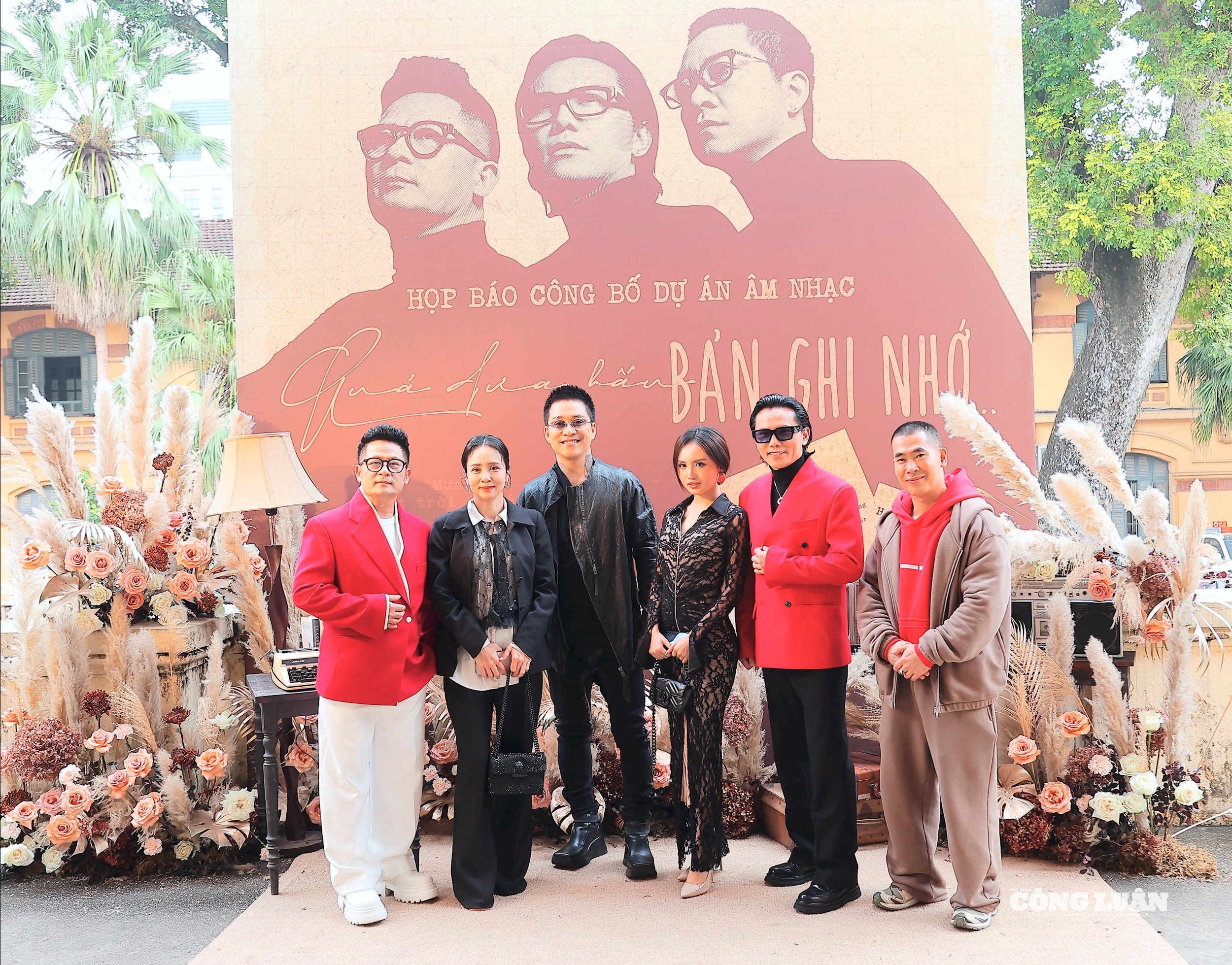 Nhóm Quả Dưa Hấu tái hợp sau 28 năm - Ảnh 2.