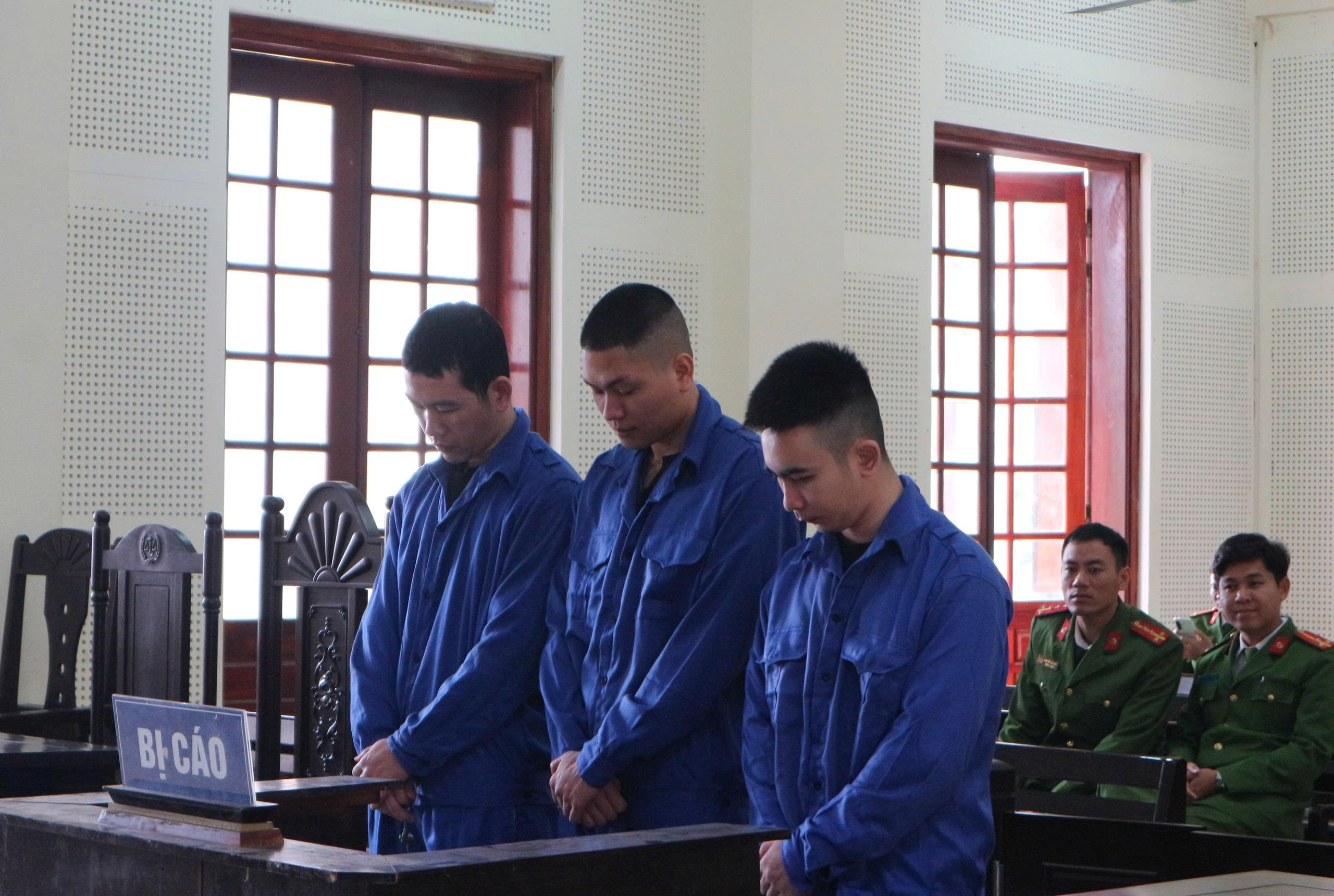 Trả giá vì…không chịu hoàn lương - Ảnh 1.