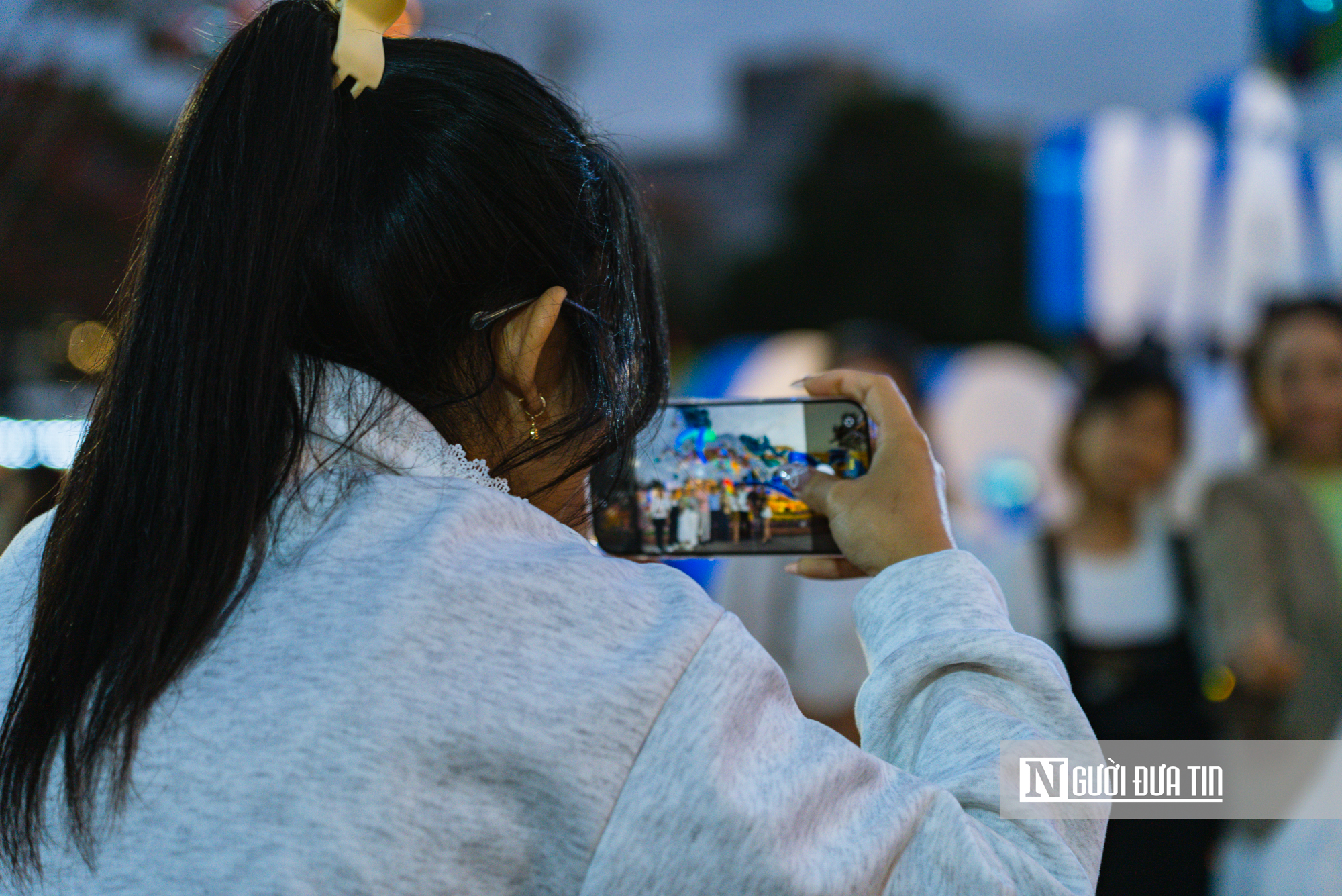 Cận cảnh Song m&atilde; k&eacute;o xe, X&iacute;ch m&atilde; tung v&oacute; lấp l&aacute;nh tại đường hoa xu&acirc;n Đắk Lắk- Ảnh 20.