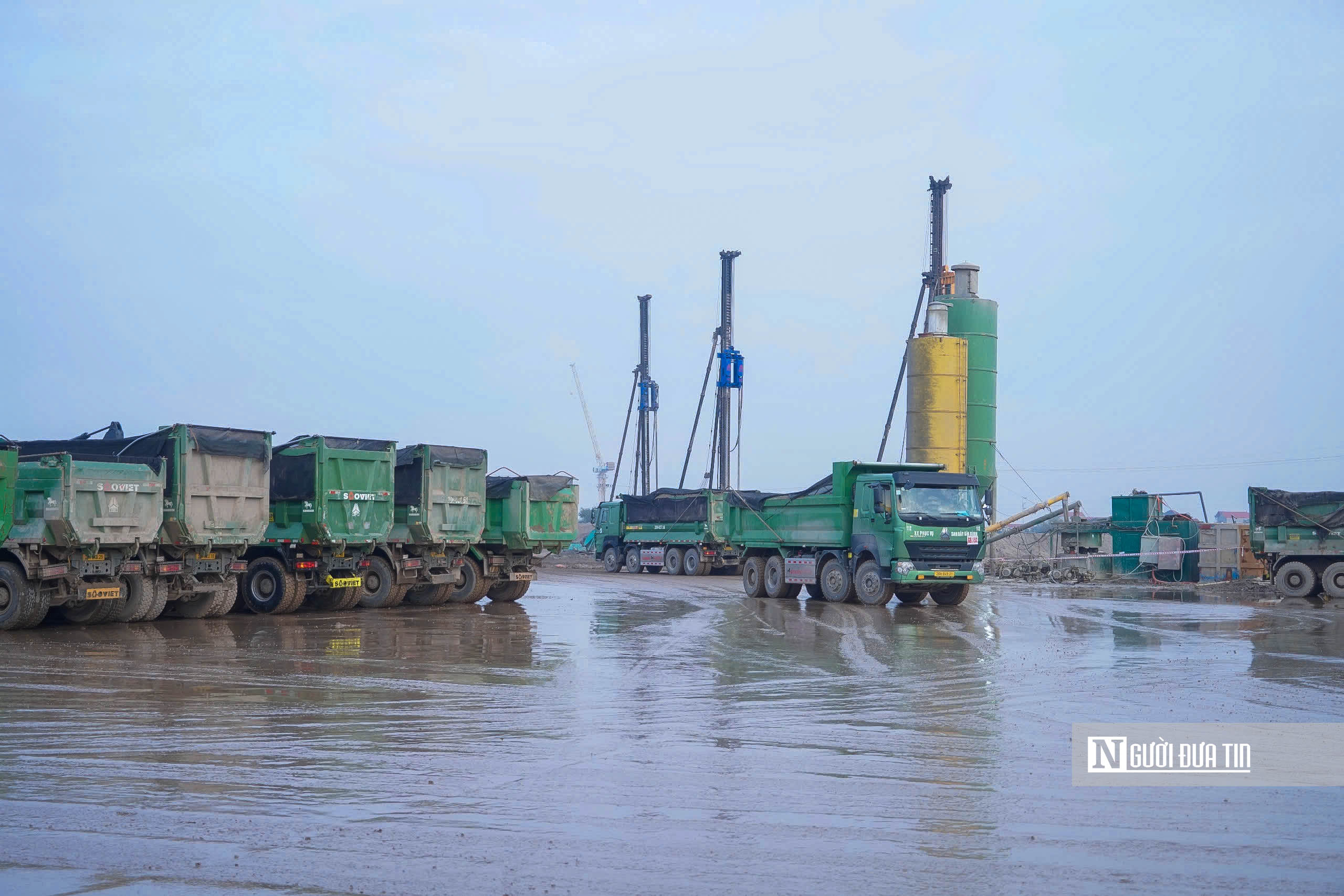 Cận cảnh đại công trường dự án sân bay Gia Bình ngày cận Tết- Ảnh 10. Cận cảnh đại công trường dự án sân bay Gia Bình ngày cận Tết- Ảnh 10.