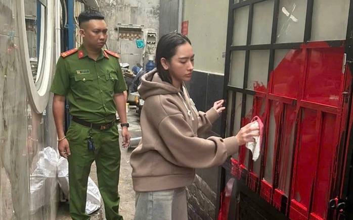 Công an TPHCM khởi tố, bắt tạm giam nữ nghi phạm tạt sơn phá hoại nhà người yêu cũ