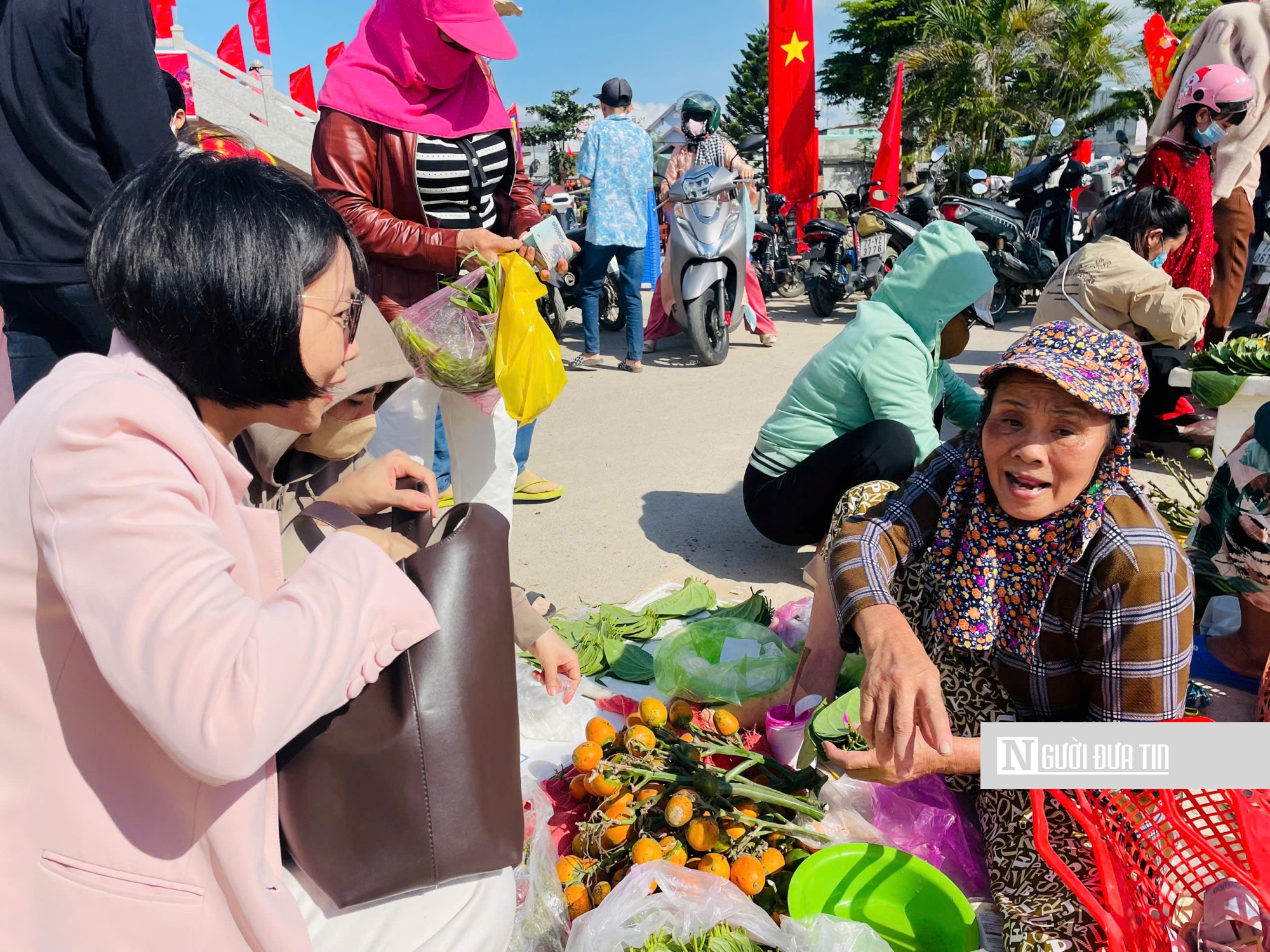 Chợ Gò - phiên chợ độc đáo mỗi năm chỉ họp một lần- Ảnh 4. Chợ Gò - phiên chợ độc đáo mỗi năm chỉ họp một lần- Ảnh 4.